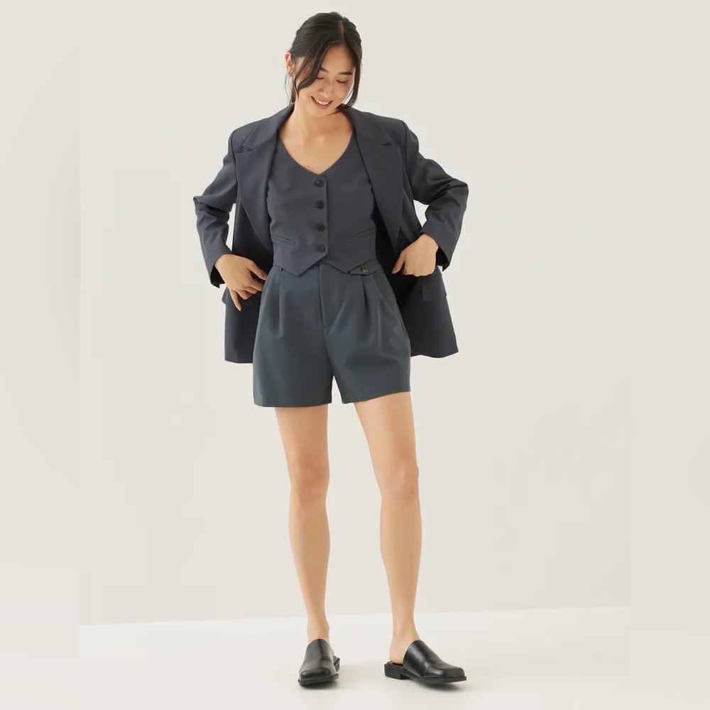 Love bonito Doreen Tailored A-line Shorts
